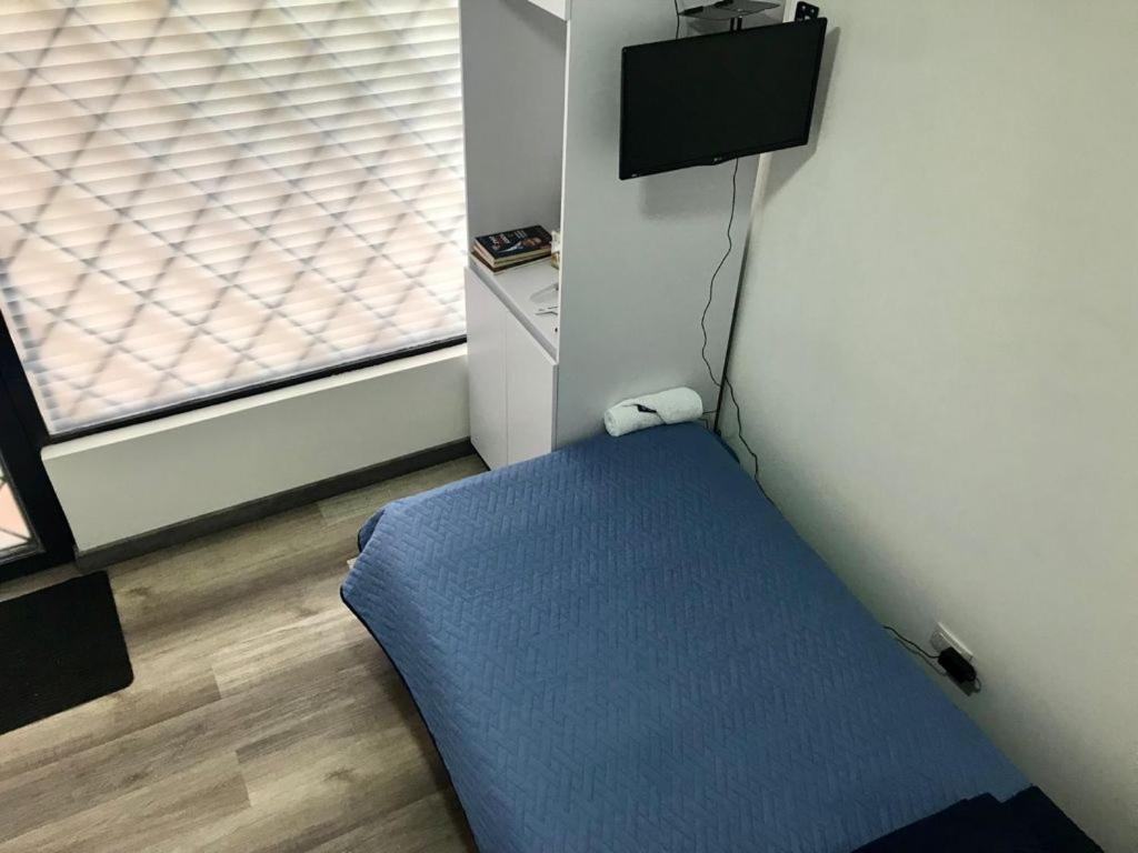 Apto Privado Cerca Al Aeropuerto -Transporte Disponible Bogota Ngoại thất bức ảnh